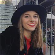 Ragazza di 5ª superiore offre ripetizioni di inglese e italiano per scuole primarie e scuole secondarie di primo grado